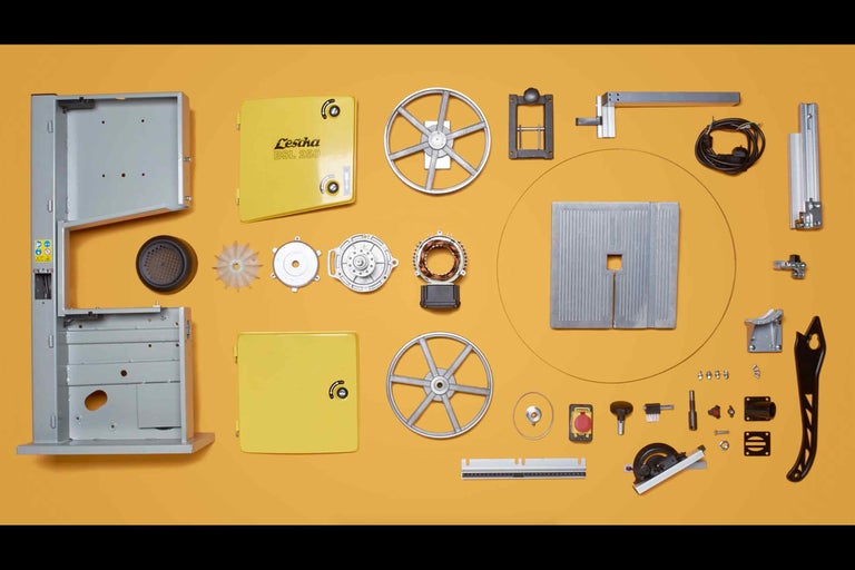 MACHER Demontáž 007: Pásová píla