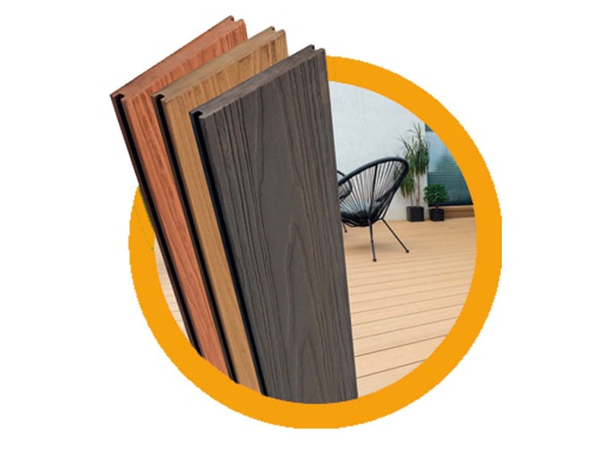 Terasy z dreveného kompozitu so záhradným nábytkom