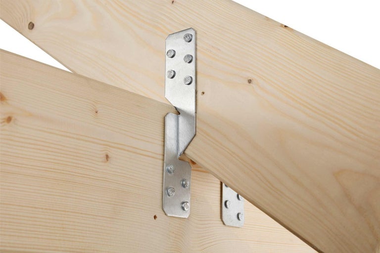 Kovová krokva na upevnenie drevených trámov.