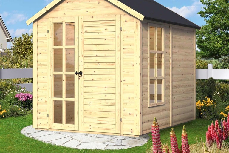 Drevený záhradný domček s oknami a dvojkrídlovými dverami