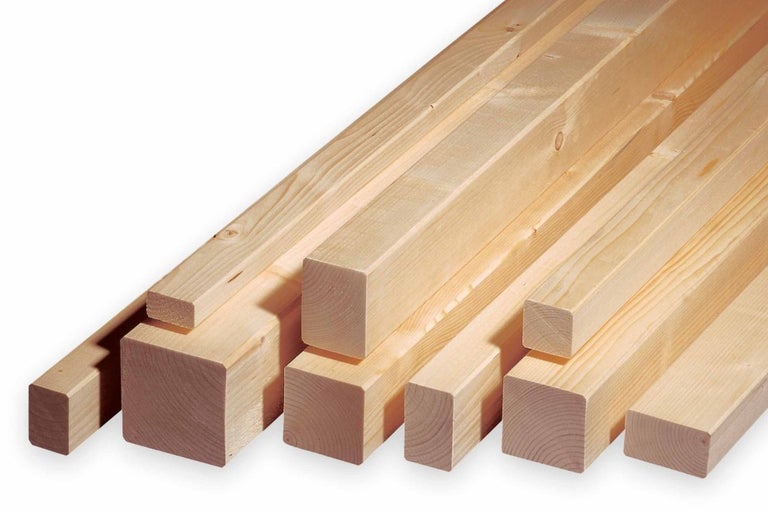 Drevené trámy zo smrekového dreva