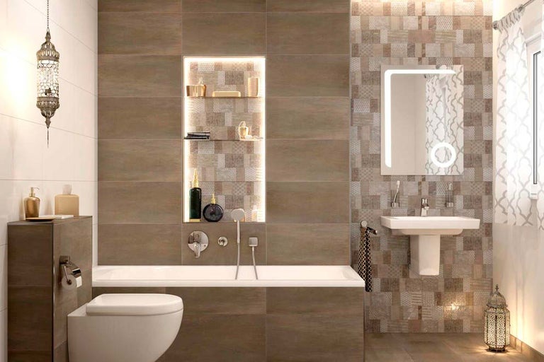 Kúpeľňa s vaňou, umývadlom, toaletou a obloženými stenami