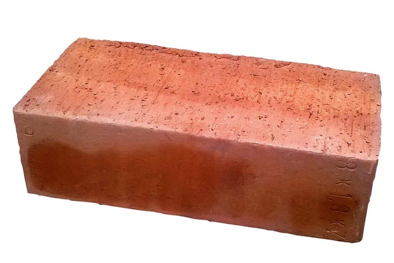 Tehla z hliny