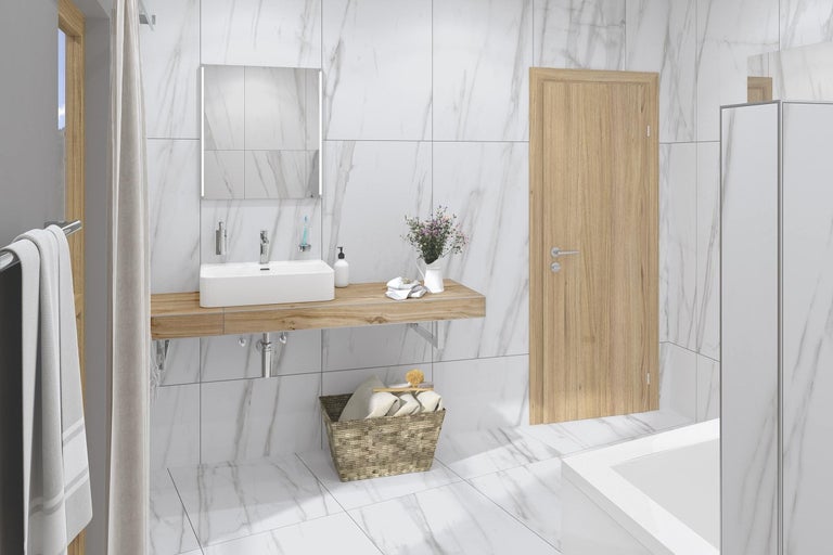 Kúpeľňa s umývadlom, zrkadlom a drevenými dverami