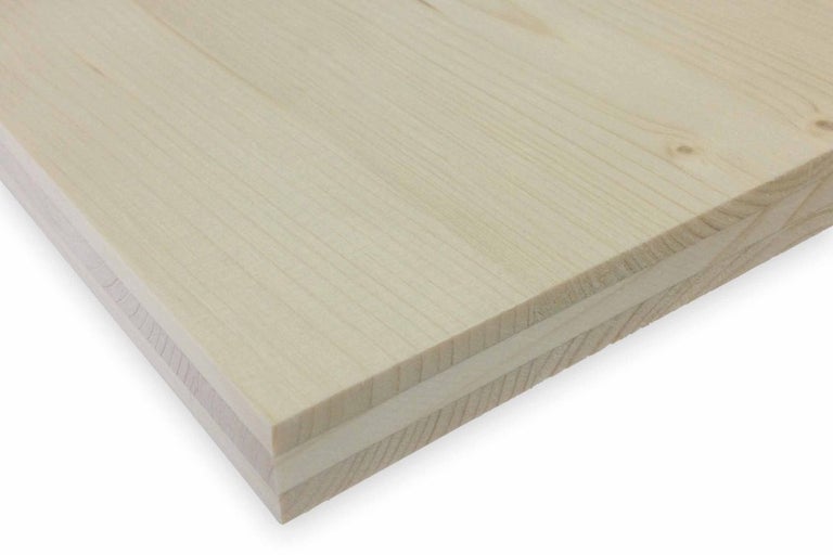 Trojvrstvová drevená doska