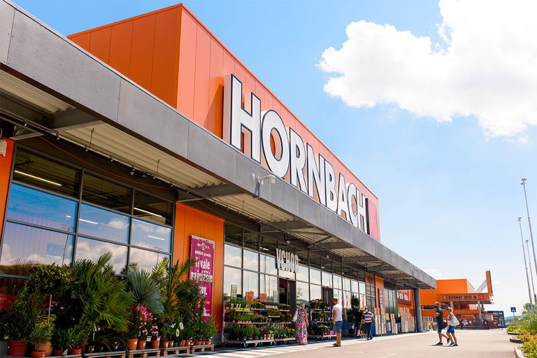 Vonkajší pohľad na hobbymarket Hornbach