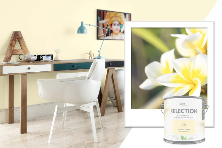 Interiérová scéna s vedrom farby StyleColor Selection Indický jazmín a kancelárskym nábytkom