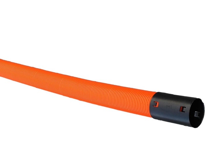 Ohybná rúra s hrdlom