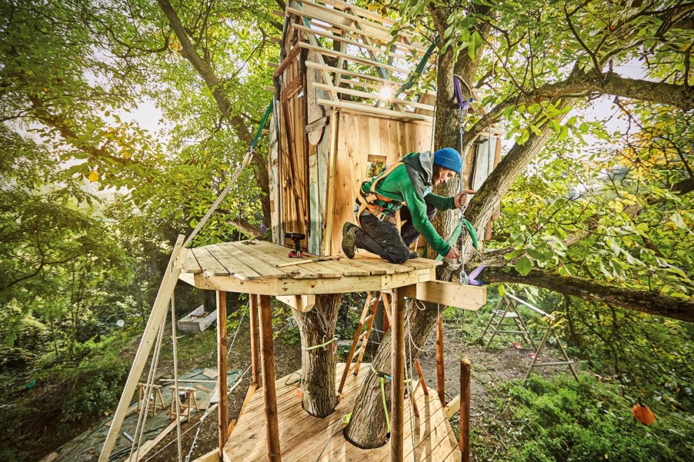 
							Ako postaviť treehouse
						