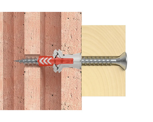 Univerzálna hmoždinka so skrutkou v kamennej a drevenej stene