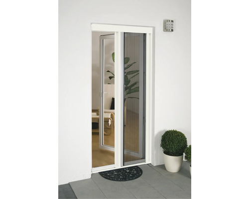 Sieťové dvere s roletou proti hmyzu v ráme dverí