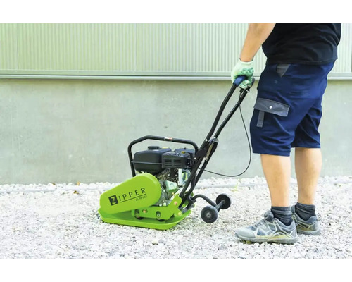 Žabka Zipper v prevádzke na štrku