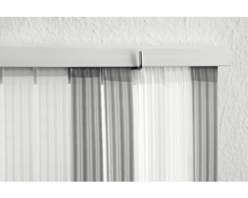 Záclonová lišta s látkovými panelmi