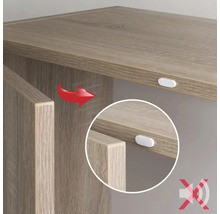 Detailný záber nábytku s tlmenými pántmi pre tiché zatváranie