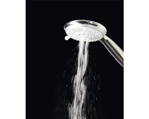 Sprchová hlavica s tečúcou vodou