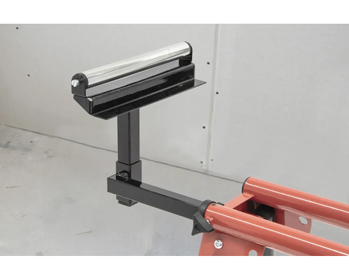 Podperný kozlík s valčekovou podperou pre obrobky