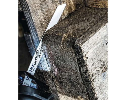 Pílový list pri rezaní dreva