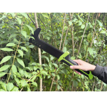 Ručná záhradná píla so zahnutou čepeľou na záhradnícke práce