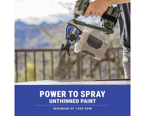 Striekacie zariadenie na farby s nádobou na farbu a vŕtačkou