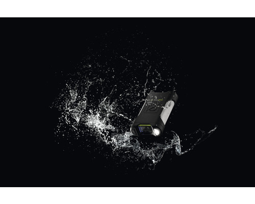 Logo Goal Zero vo vode s baterkou