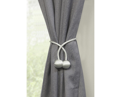Sivý záves so sťahovacou páskou