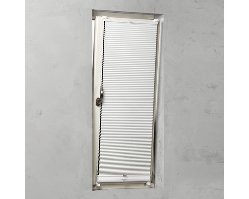 Plisé roleta na okne pre reguláciu svetla