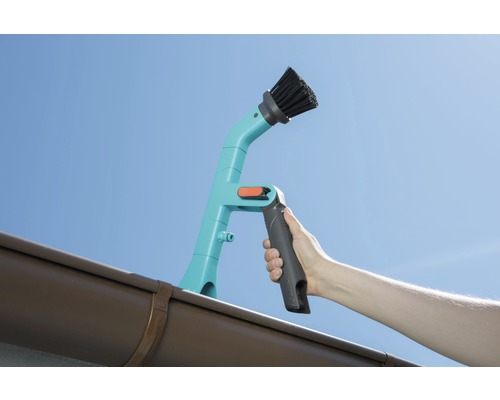 Kefa na odkvapy na čistenie odkvapov