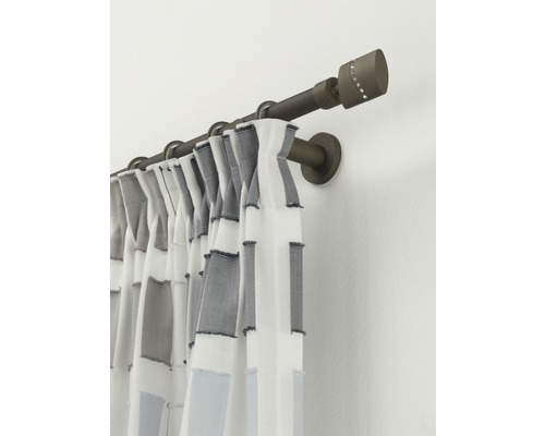 Dvojitá záclonová tyč so závesom