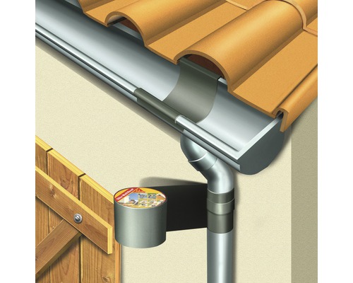 Kovový odkvap s lepiacou páskou na opravu