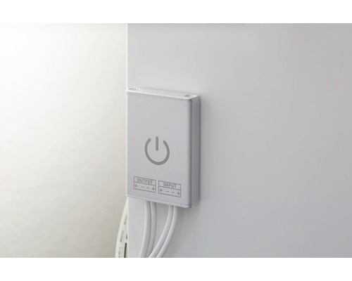 LED transformátor so vstupnými a výstupnými pripojeniami a vypínačom