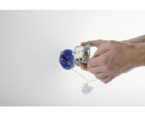 Inštalácia bezdrôtového vypínača svetla na nástennú krabicu