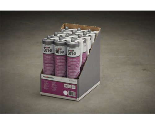 Balenie sanitárneho silikónu Akkit 601 s dvanástimi 310 ml kartušami