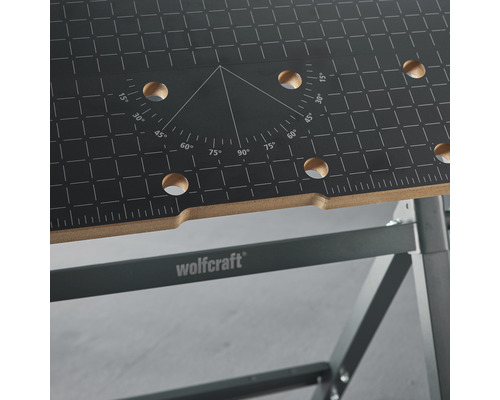 Pracovný stôl Wolfcraft s ukazovateľom uhlov a radmi otvorov