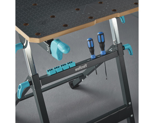 Pracovný stôl Wolfcraft s odkladacou plochou na náradie a upínacou pákou