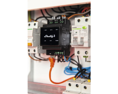 Merač energie Shelly 3 v rozvodnej skrini so sieťovým pripojením