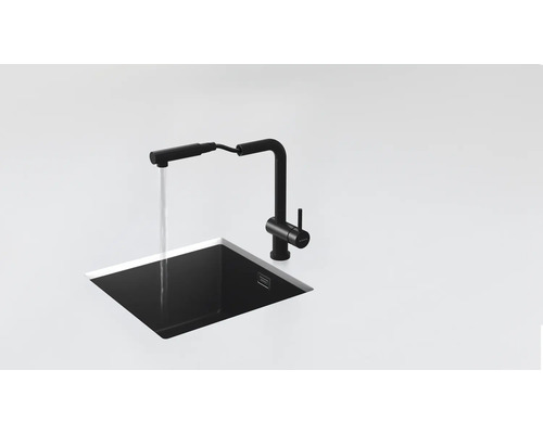 Čierna kuchynská batéria s čiernym drezom