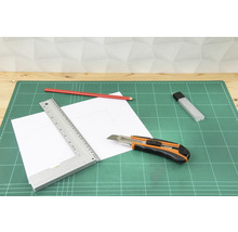 Rezacia podložka s rezačkou, pravítkom, ceruzkou a papierom