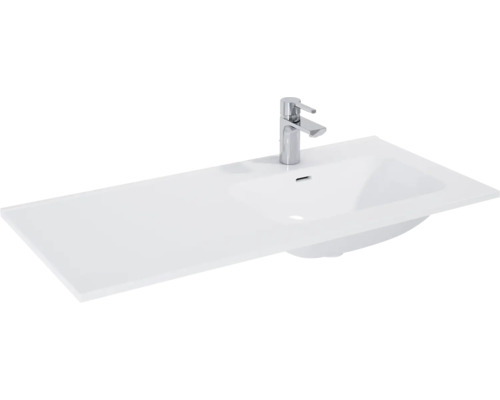 Umývadlo s batériou do kúpeľne