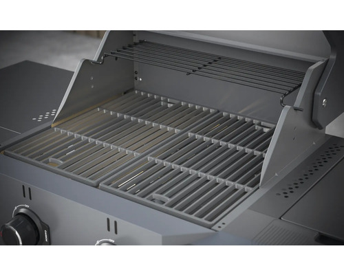 Gril s grilovacím roštom a ohrievacím roštom