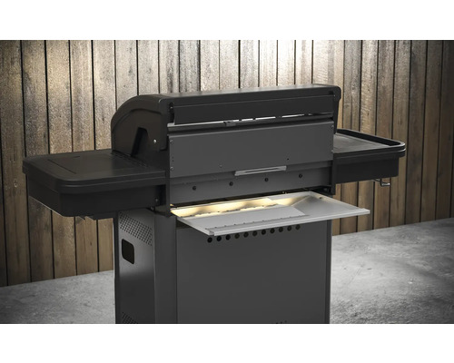 Plynový gril s bočnými odkladacími plochami a výsuvnou miskou na tuk