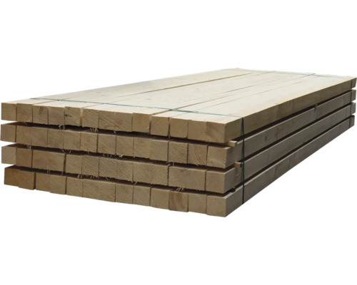 Stoh drevených latiek na stavebné projekty