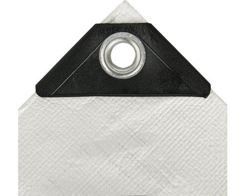 Detail plachty s okom