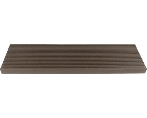 Plastové terasové dosky s vrúbkovaným povrchom