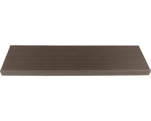 Terasa z drevoplastu