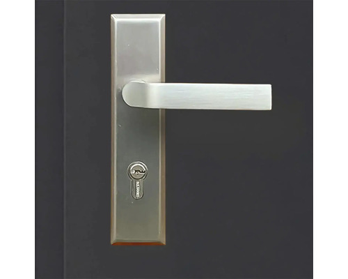 Kovová kľučka s otvorom pre kľúč