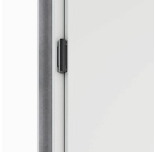 Detail dverového závesu na dverách