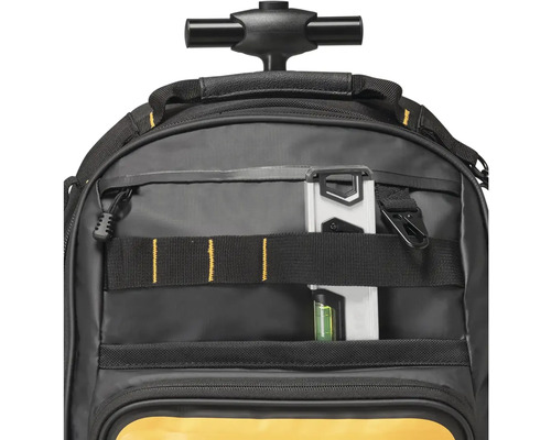 Detail batohu na náradie s vodováhou