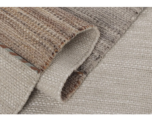 Detail tkaného koberca