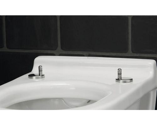Biele WC Duravit s nerezovými pántmi