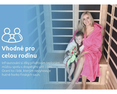 Žena a dieťa sedia v infračervenej saune